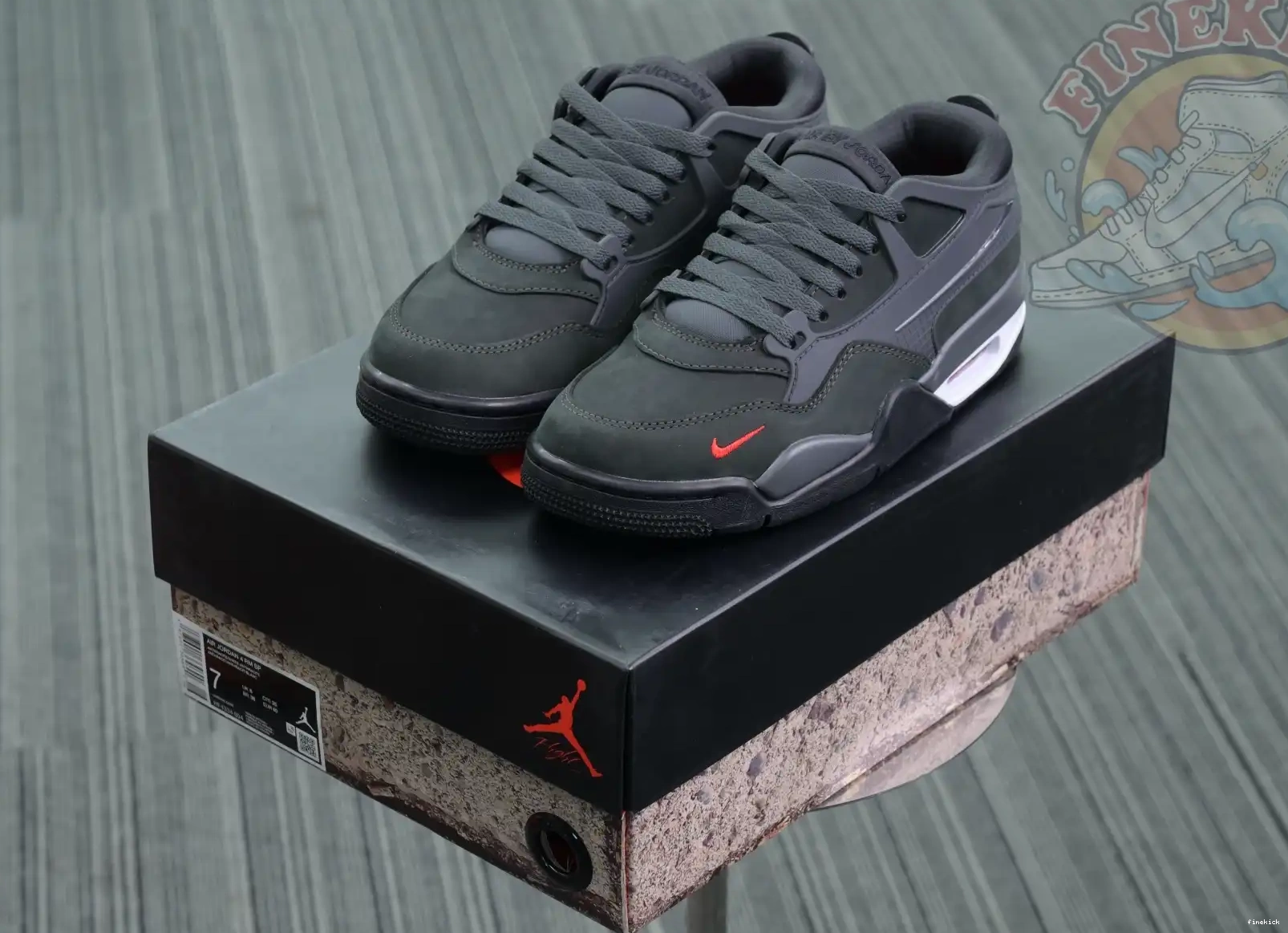 Nigel Air SP Jordan 4 RM Sylvester “Anthracite” x Jordan 0526